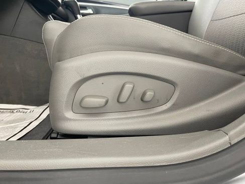 Used 2019 Chevrolet Impala LS FWD image 34