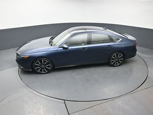 Certified 2024 Honda Accord Touring image 36