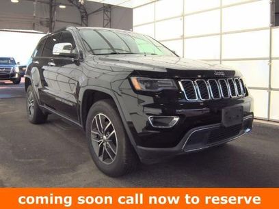 Used 2017 Jeep Grand Cherokee Limited w/ Luxury Group II