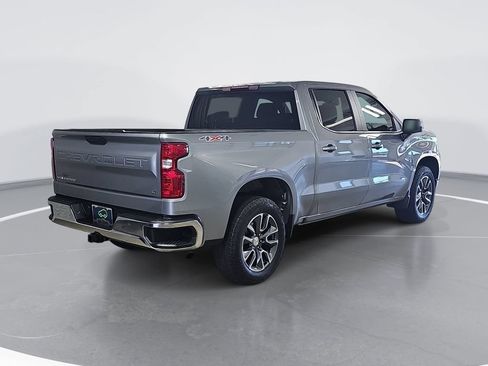 Certified 2024 Chevrolet Silverado 1500 LT AWD/4WD image 3