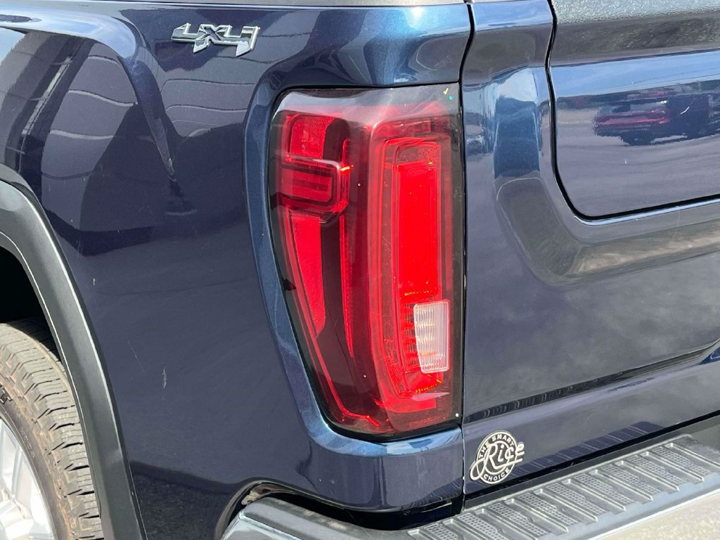 Certified 2021 GMC Sierra 2500 SLT w/ Gooseneck/5TH Wheel Package AWD/4WD image 10