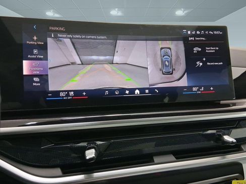 New 2026 BMW X5 xDrive40i w/ M Sport Package image 25