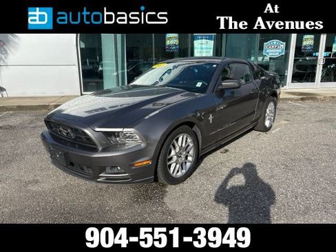Used 2013 Ford Mustang Premium RWD image 1