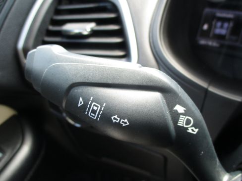 Used 2024 Ford Edge SEL w/ Convenience Package AWD/4WD image 17