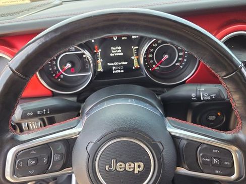 Used 2022 Jeep Gladiator Rubicon w/ LED Lighting Group AWD/4WD image 21