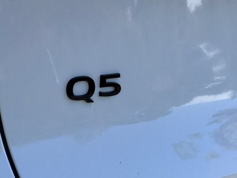 Certified 2023 Audi Q8 Prestige w/ Prestige Package AWD/4WD image 37