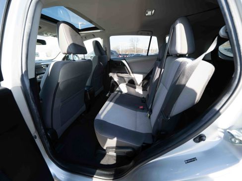 Used 2013 Toyota RAV4 XLE image 23