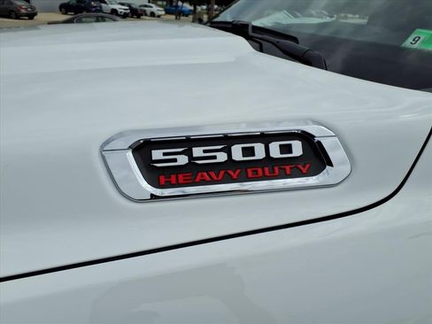 New 2026 RAM 5500 Tradesman image 14