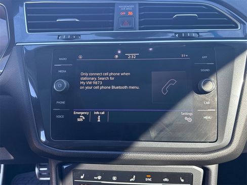 Used 2024 Volkswagen Tiguan SE R-Line image 20