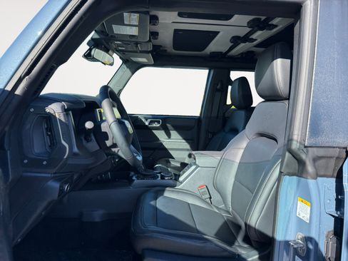 New 2025 Ford Bronco Badlands image 10