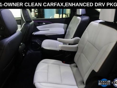 Used 2024 Chevrolet Traverse RS FWD image 21