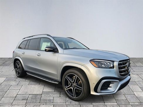 New 2026 Mercedes-Benz GLS 450 4MATIC image 1
