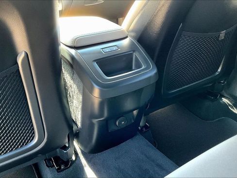 Used 2026 Volvo XC60 B5 Plus w/ Protection Package Premier AWD/4WD image 33