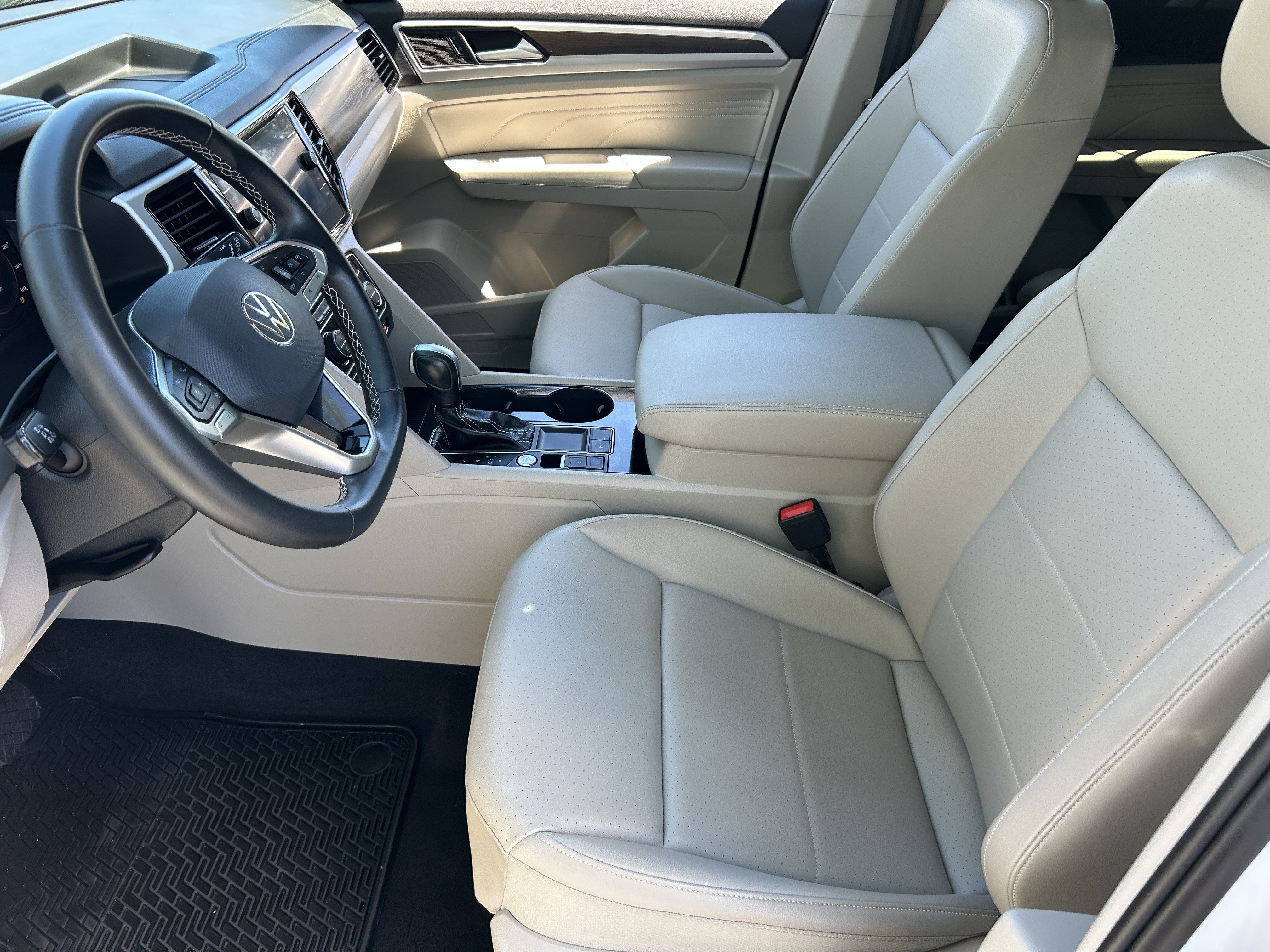 Used 2023 Volkswagen Atlas SE FWD image 18