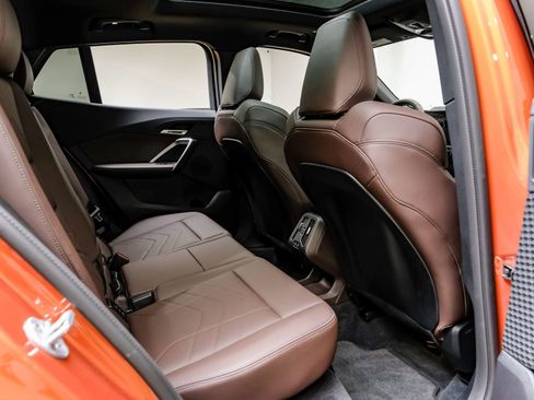 Used 2025 BMW X2 xDrive28i image 39