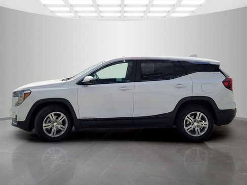 Used 2024 GMC Terrain SLE FWD image 7