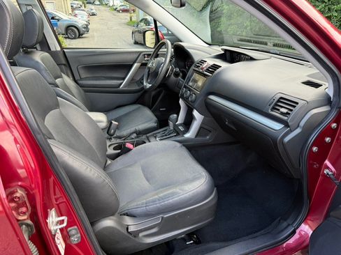 Used 2015 Subaru Forester 2.0XT Touring w/ Eyesight & Navigation System AWD/4WD image 25