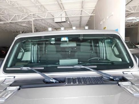 Used 2018 Jeep Wrangler Unlimited Sport S image 13