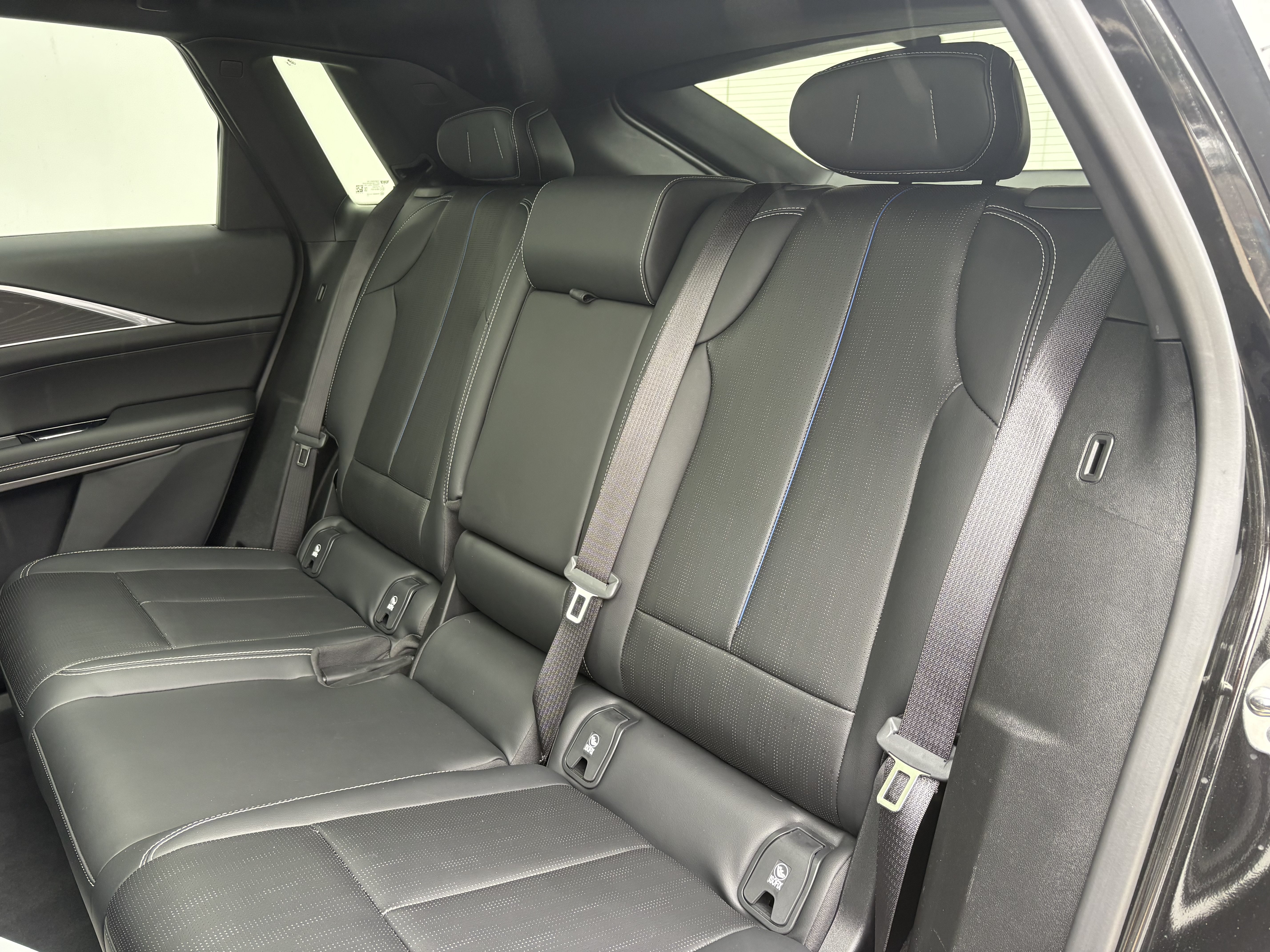 Certified 2024 Cadillac Lyriq Sport AWD/4WD image 12
