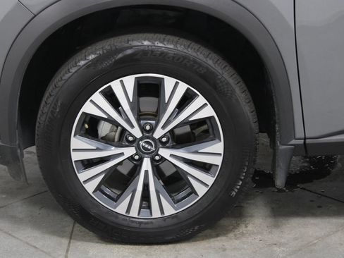 Used 2023 Nissan Rogue SV w/ SV Premium B Package AWD/4WD image 17