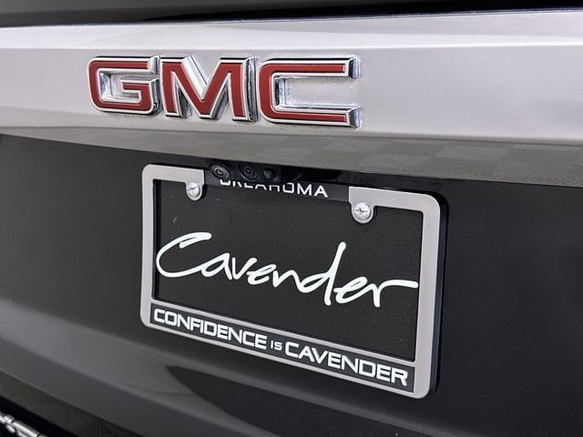 Used 2024 GMC Yukon XL Denali w/ Advanced Technology Package AWD/4WD image 32