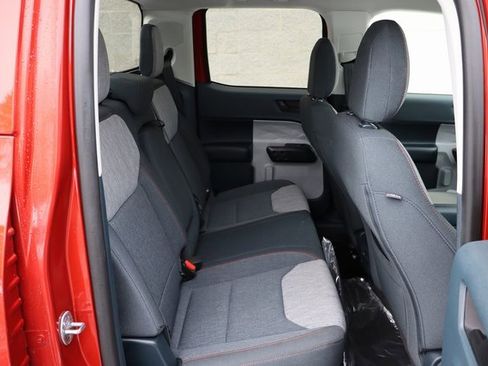 Certified 2023 Ford Maverick XLT w/ XLT Luxury Package image 29