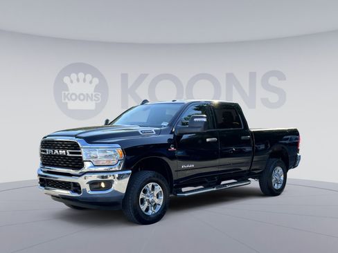 Used 2024 RAM 2500 Big Horn AWD/4WD image 1