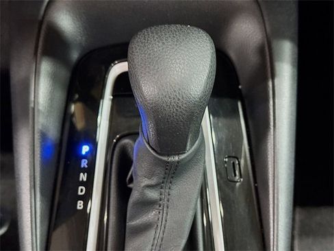 Used 2025 Toyota Corolla LE image 23