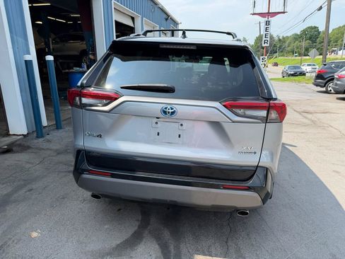 Used 2020 Toyota RAV4 XSE AWD/4WD image 7