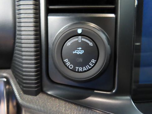 Used 2024 Ford F150 Platinum w/ FX4 Off-Road Package image 53