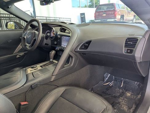 Used 2017 Chevrolet Corvette Stingray Coupe w/ Carbon Flash Badge Package image 16