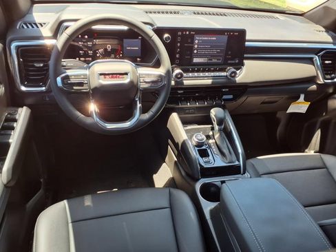 New 2025 GMC Canyon Elevation w/ Convenience Package image 16