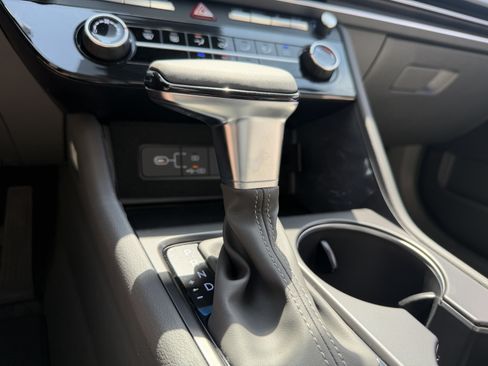 Used 2026 Hyundai Sonata SE FWD image 34