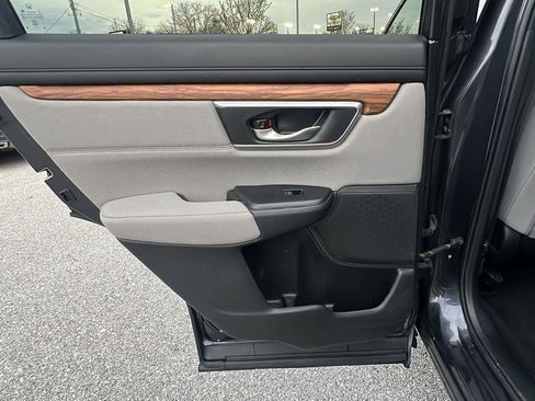 Used 2019 Honda CR-V EX image 17