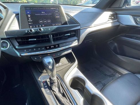 Used 2026 Cadillac CT4 Premium Luxury RWD image 40