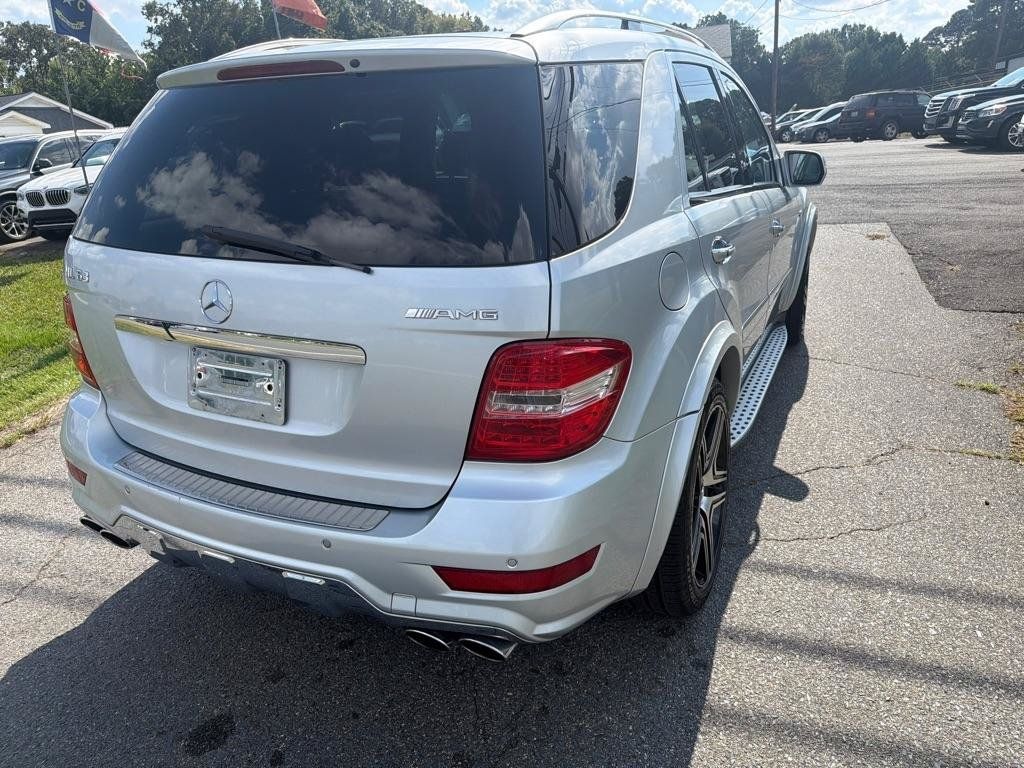 Used 2009 Mercedes-Benz ML 63 AMG 4MATIC image 9