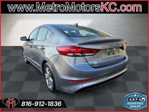 Used 2018 Hyundai Elantra SEL image 3