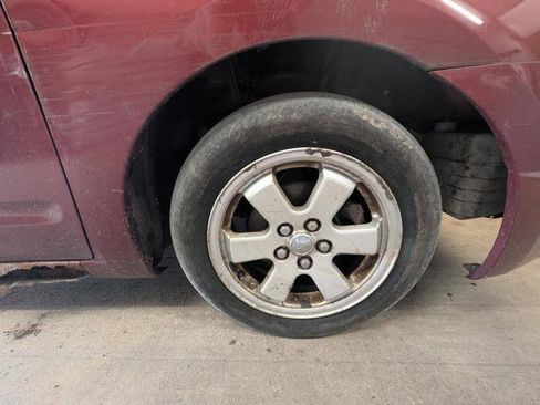 Used 2005 Toyota Prius w/ Pkg 6 FWD image 17