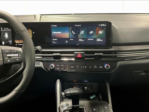 Used 2026 Kia Sportage EX FWD image 7