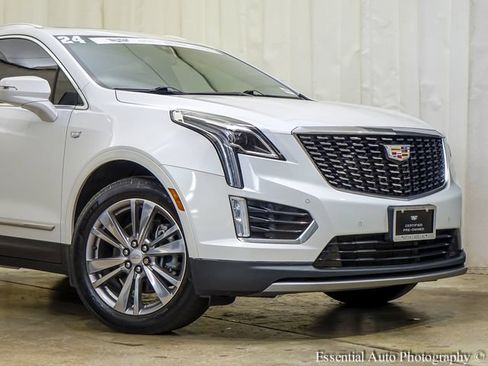 Certified 2024 Cadillac XT5 Premium Luxury w/ LPO, Floor Liner Package AWD/4WD image 6