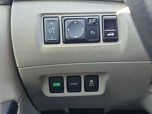 Used 2016 Nissan Sentra S FWD image 23