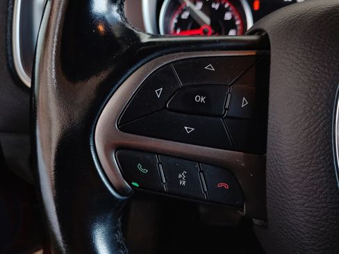 Used 2019 Dodge Charger SXT w/ Leather Interior Group RWD image 22