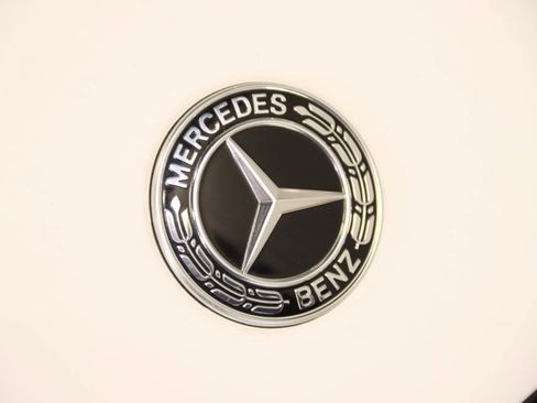 Used 2025 Mercedes-Benz E 350 4MATIC Sedan image 75