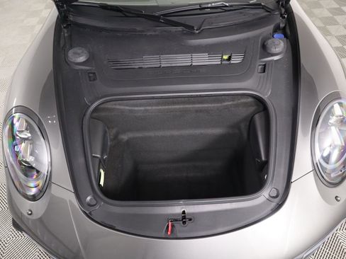 Used 2017 Porsche 911 Turbo image 32