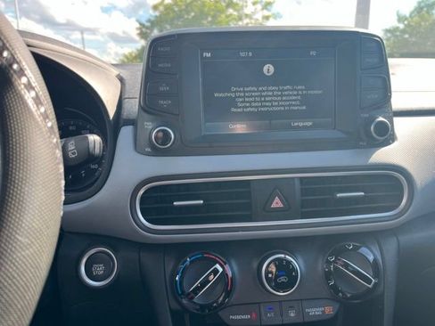 Used 2019 Hyundai Kona SEL FWD image 7