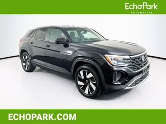 Used 2025 Volkswagen Atlas Cross Sport SE video 1