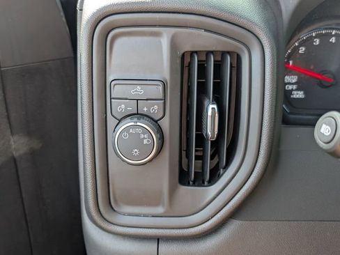 Used 2024 Chevrolet Silverado 1500 Custom image 37