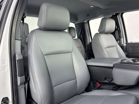 Used 2024 Ford F350 XL w/ Snow Plow Prep Package image 29