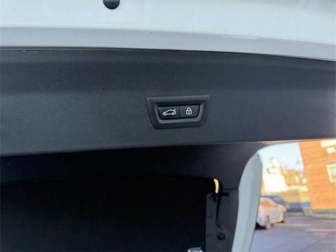 Certified 2023 BMW X4 xDrive30i w/ Convenience Package image 36