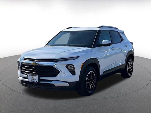 Used 2025 Chevrolet TrailBlazer LT image 7